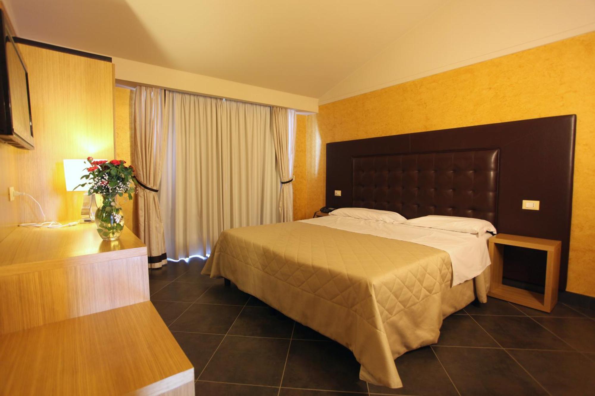 Hotel Briganti Qualiano Ruang foto