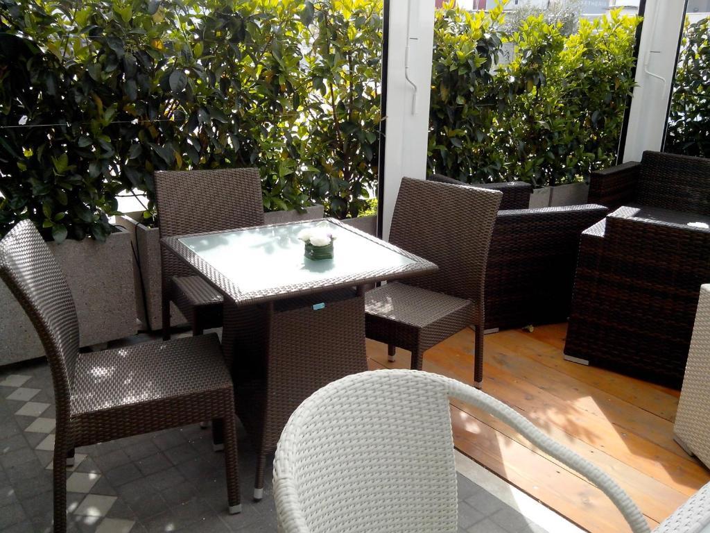 Hotel Briganti Qualiano Bagian luar foto