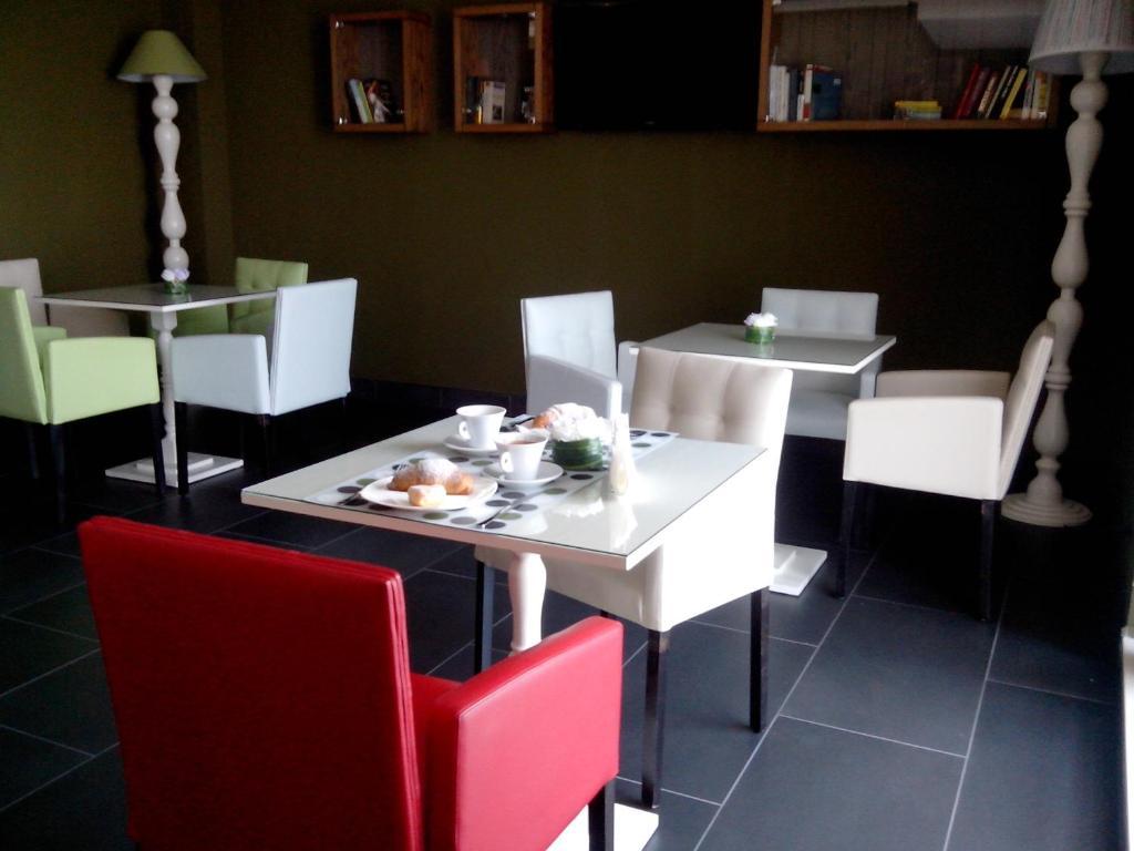 Hotel Briganti Qualiano Bagian luar foto